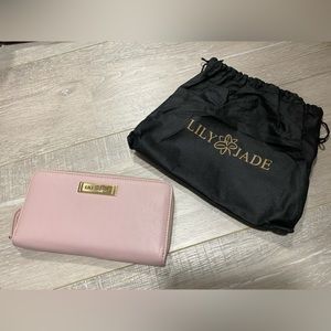 Lily Jade Amber Leather Wallet, Pink, Like New Condition
